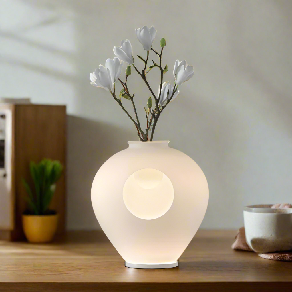 Bloom Vase Table Lamp